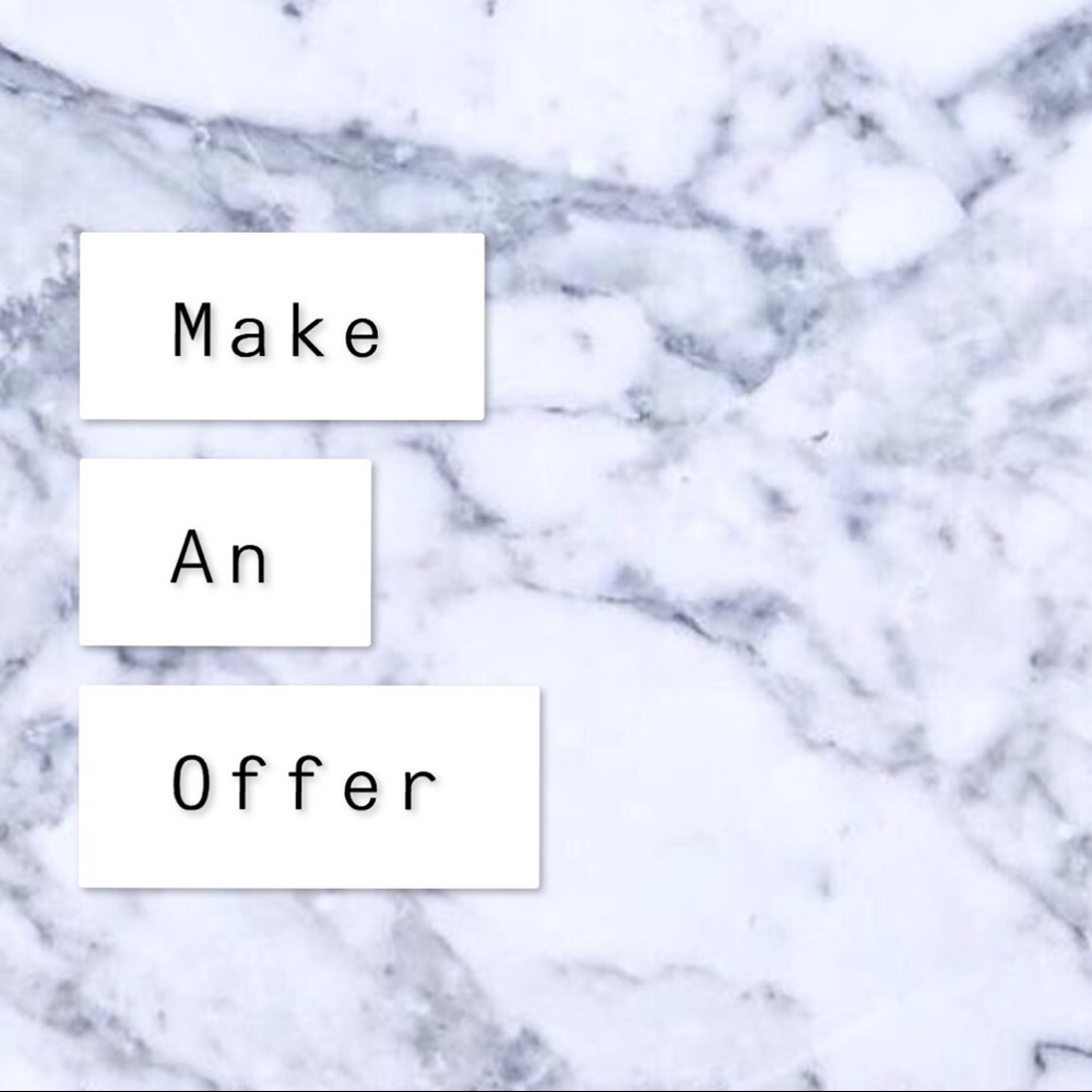 🎀 Make An Offer 🎀